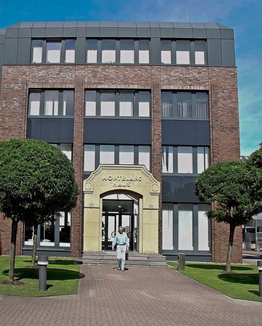 Montblanc-Haupteingang.jpg