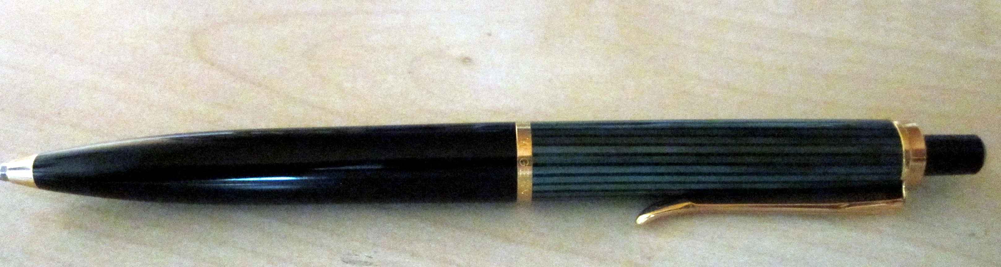 Pelikan_Kuli_1.JPG