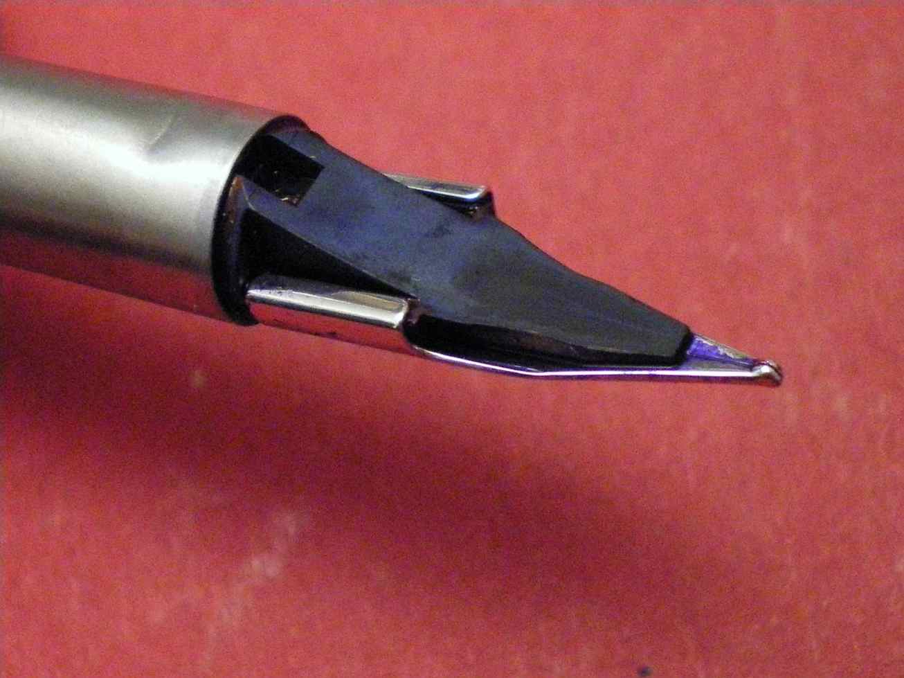 lamy dialog 3 - 7.jpg