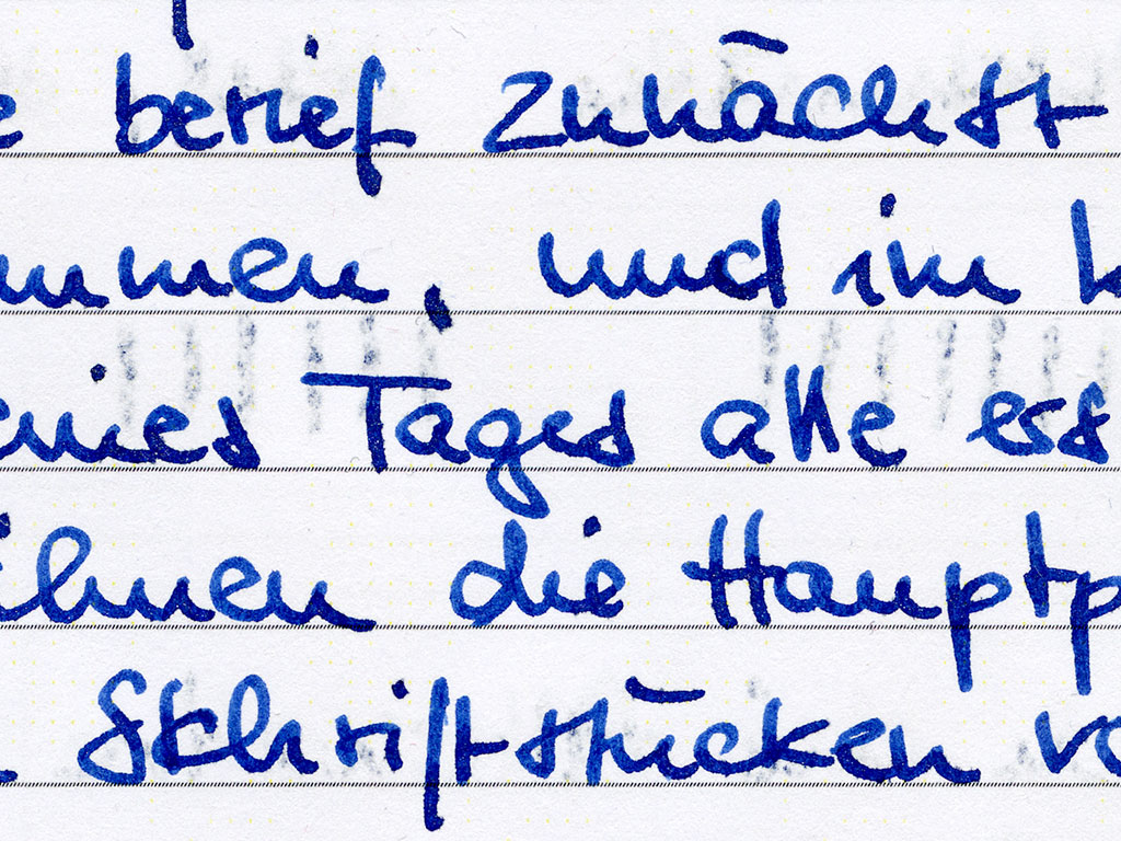 DiamineShimmering_Blue-Pearl_02_2015-12-31_cutout.jpg