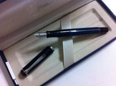 Pelikan M215 blue stripes