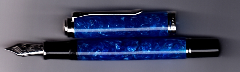 M805 Vibrant Blue_0003_kleiner.jpg