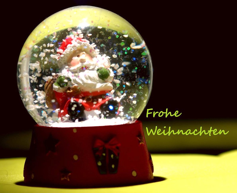 Weihnachtskugel.jpg