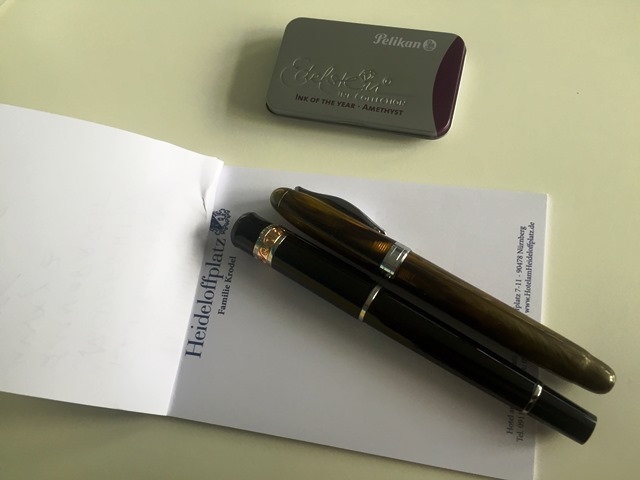 noch größer als ein Ahab... das wird eng im Etui