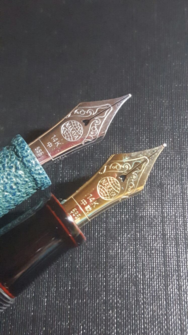 Nakaya Midori-Ishime & Nakaya Kuro-Tamenuri.jpg