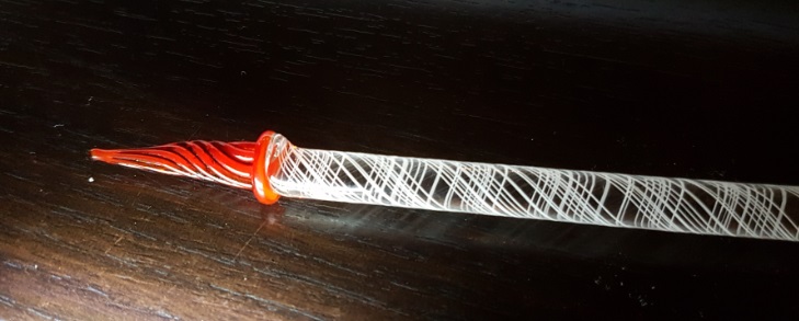 Glasfeder detail.jpg