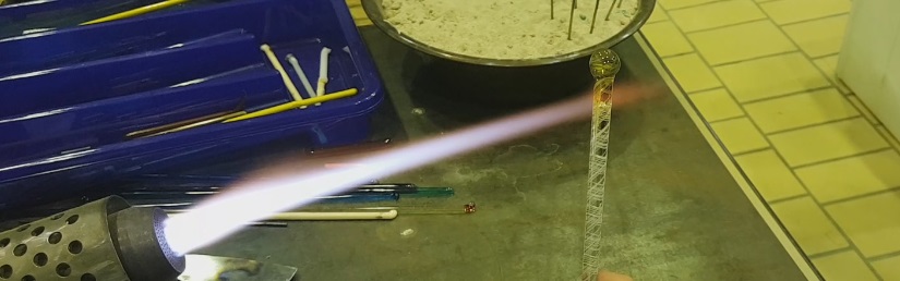 Glasfeder Herstellung 3.jpg