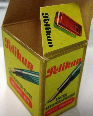 brillant rot Karton3.jpg