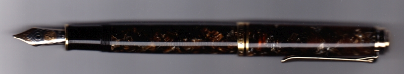 M800_Renaissance Brown_0003_kleiner.jpg