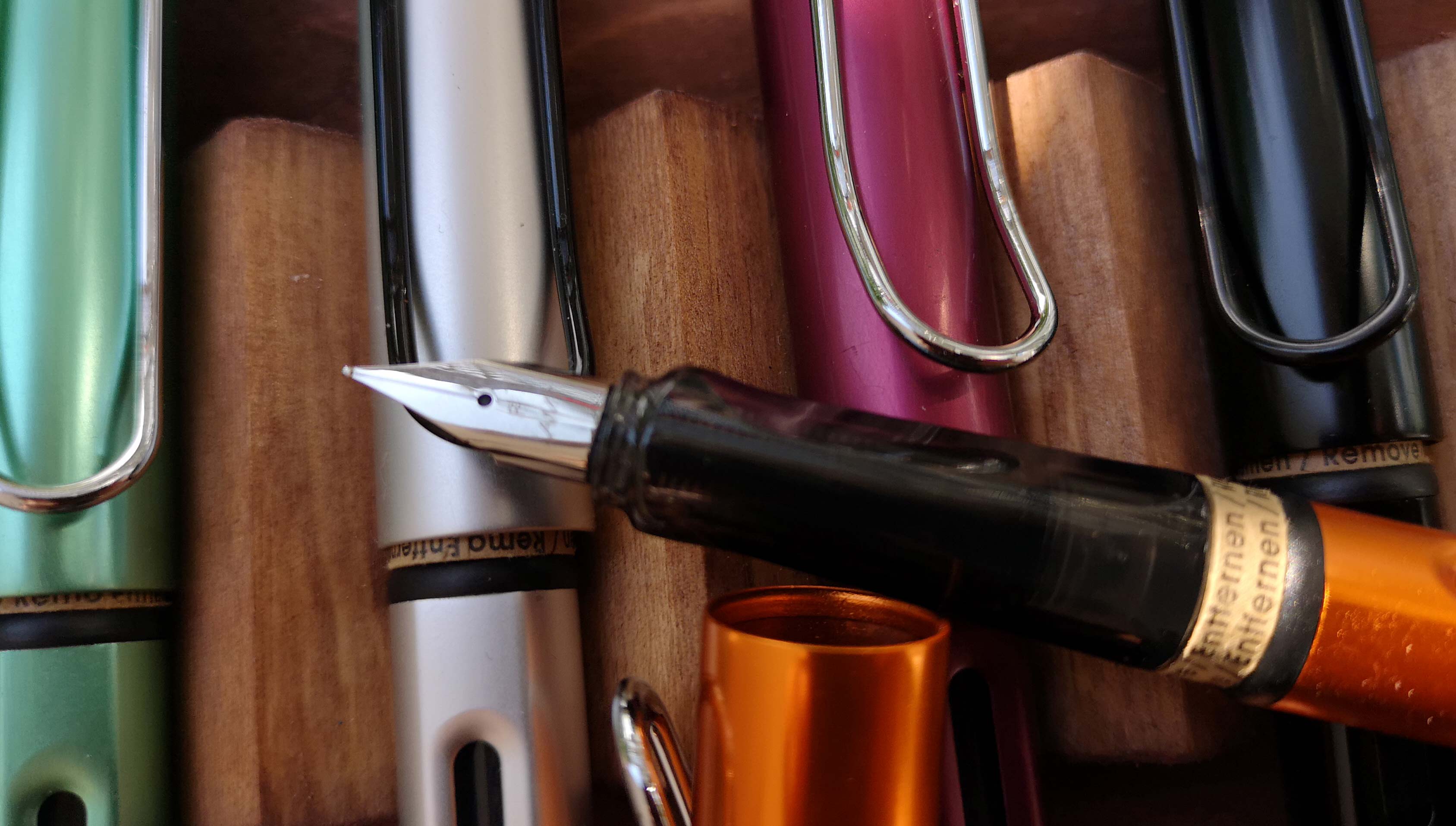 Lamy-Forum-2-Feder-384kb-.jpg