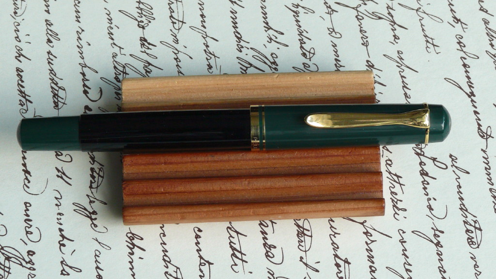 Pelikan M 250 grün-schwarz -01_1.jpg