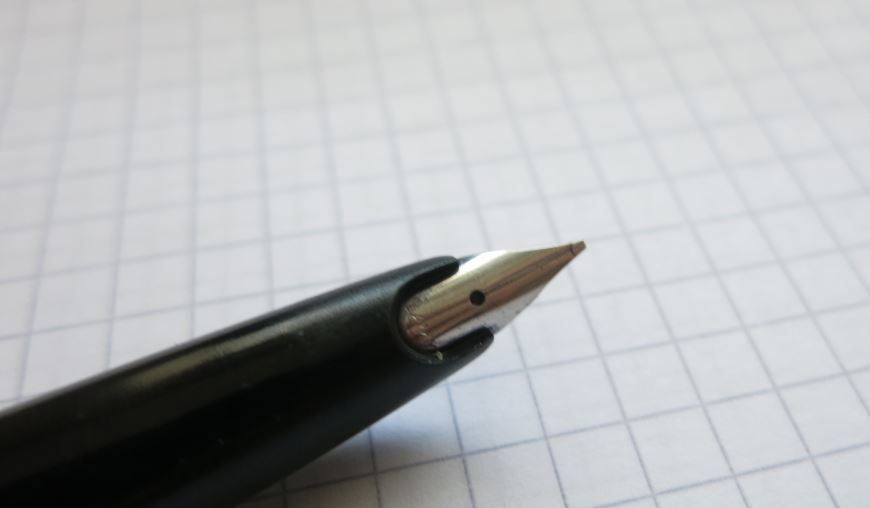 Feder P26.JPG