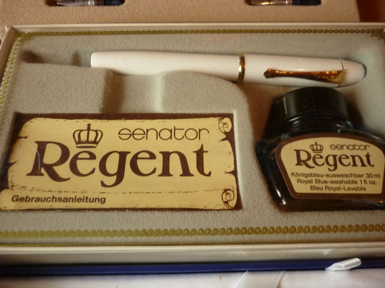 Senator Regent weiß neu