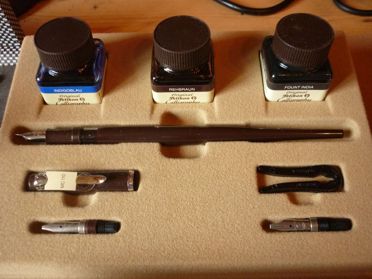 Pelikan MC10-Satz, neu