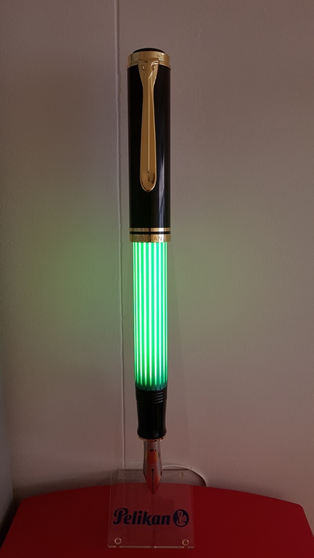 Lampe beleuchtet.jpg