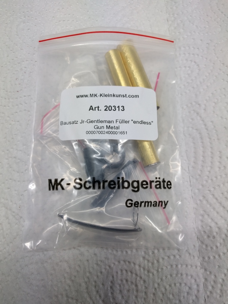 So kommt ein Bausatz mit der Post