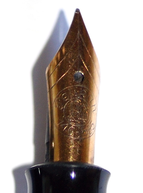 Pelikan 140 Feder-5290-geschärft.jpg