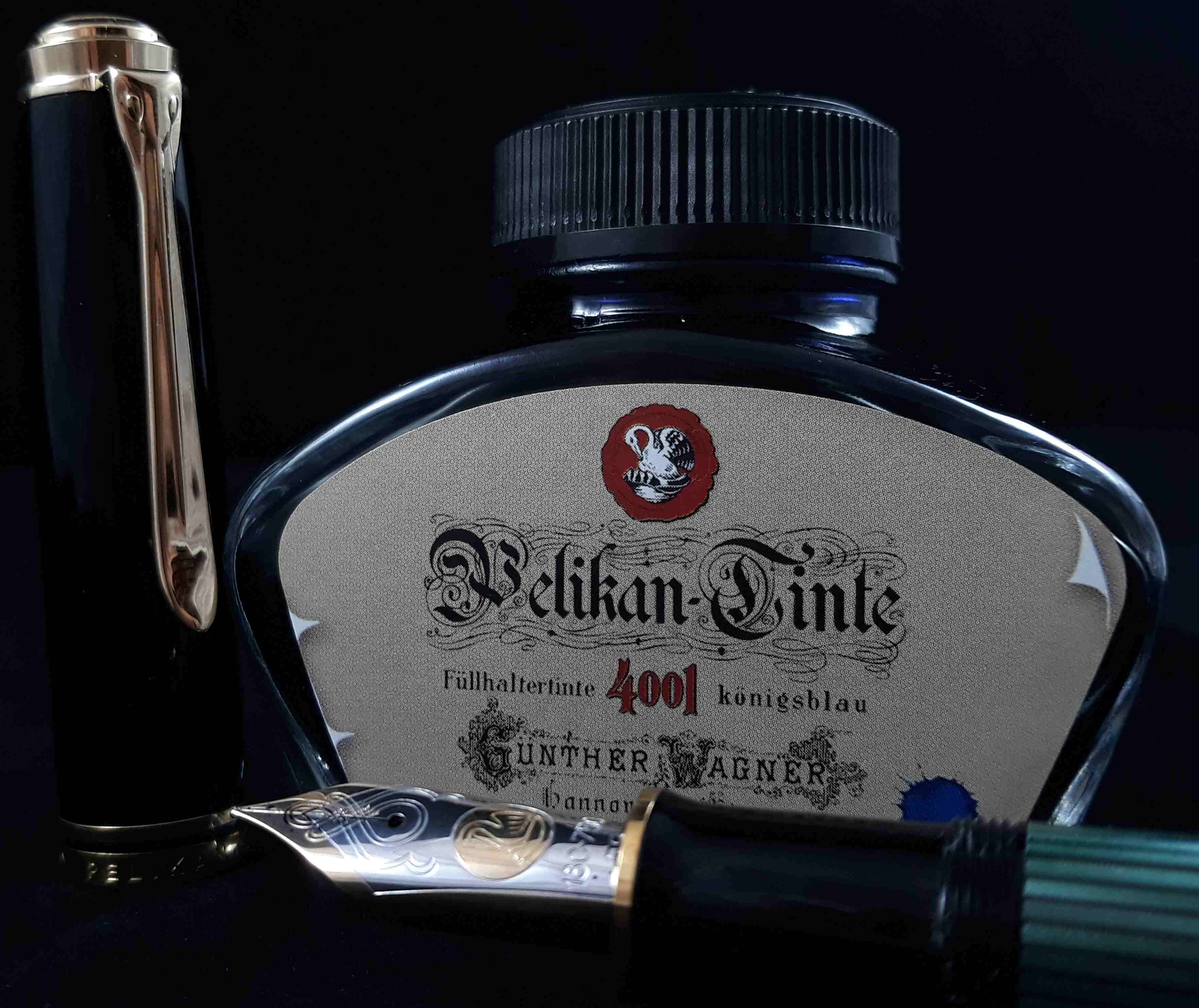 Pelikan M1000 EF 02.JPG