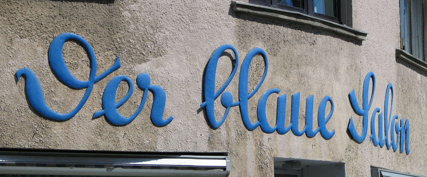 der blaue salon 2 klein.jpg