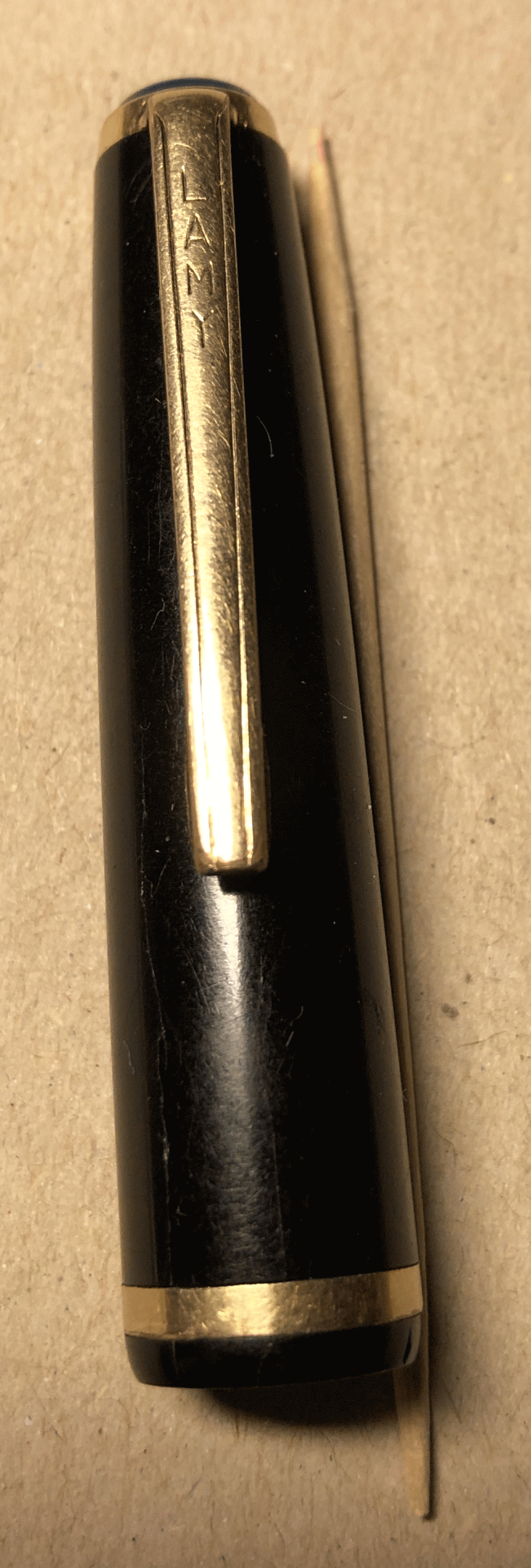 Lamy360D_KappeDetail2.gif