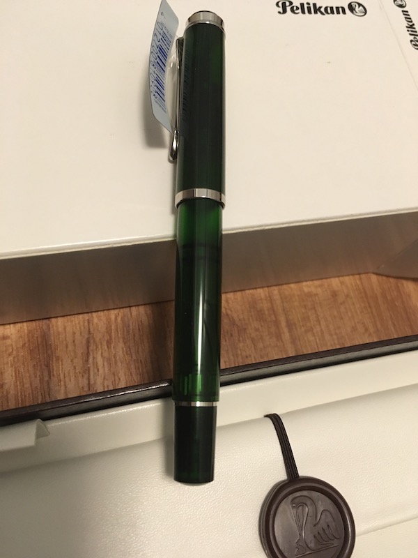 Pelikan M200 Olivine.jpg