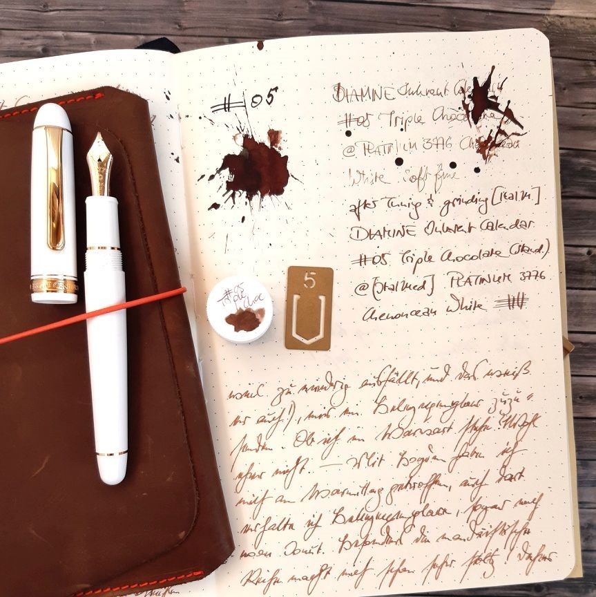 2019 12 05 Diamine Inkvent 05 Triple Chocolate 06.jpg