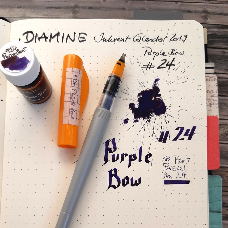 2019 12 24 Diamine Inkvent 24 Purple Bow 01.jpg