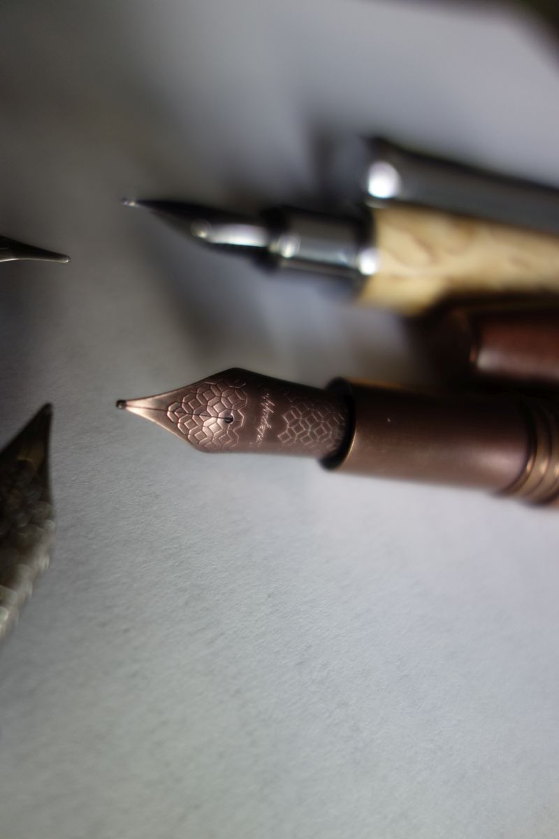 Feder Montegrappa Walnut.jpg