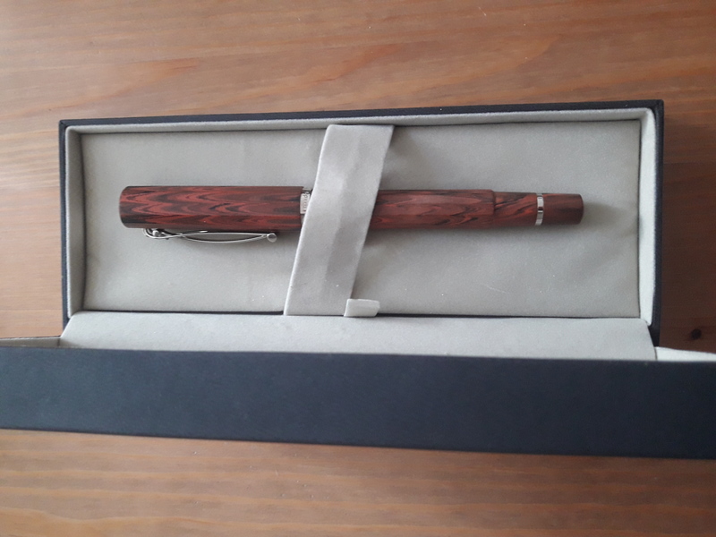 Ist das aus Holz?