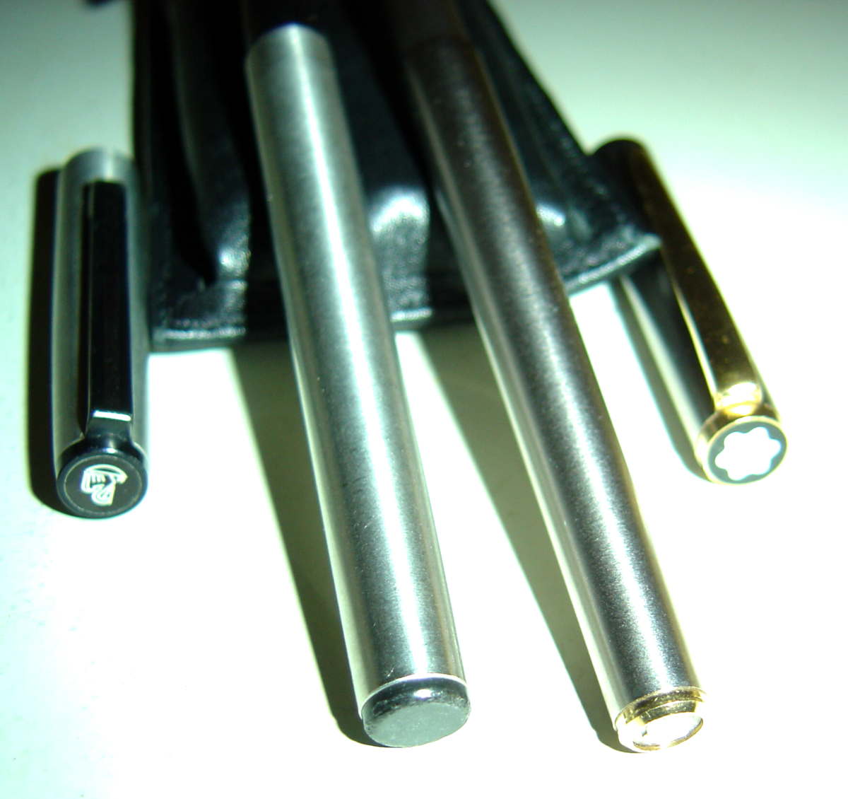 Pelikan, Modell-----.JPG
