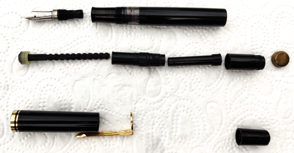 Pelikan.png