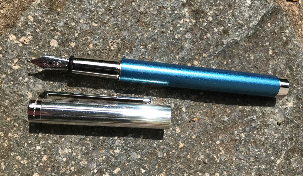 Waldmann_Cosmo_Iceblue.jpg