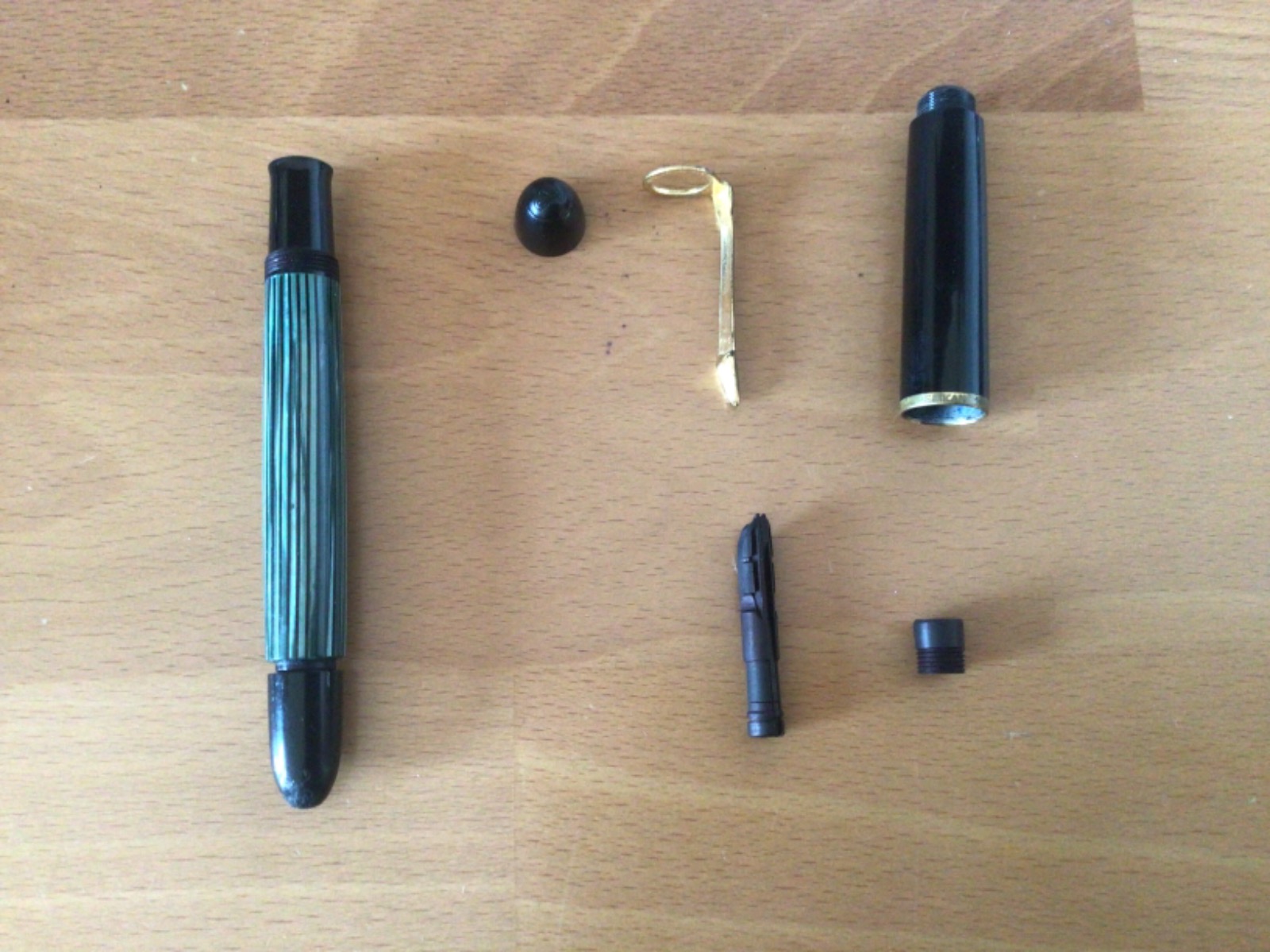 auseinandergebaut