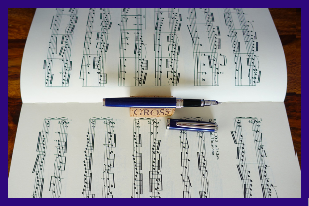 03_Waterman_Exceptionl_Blue_Slim_UnCapped.jpg