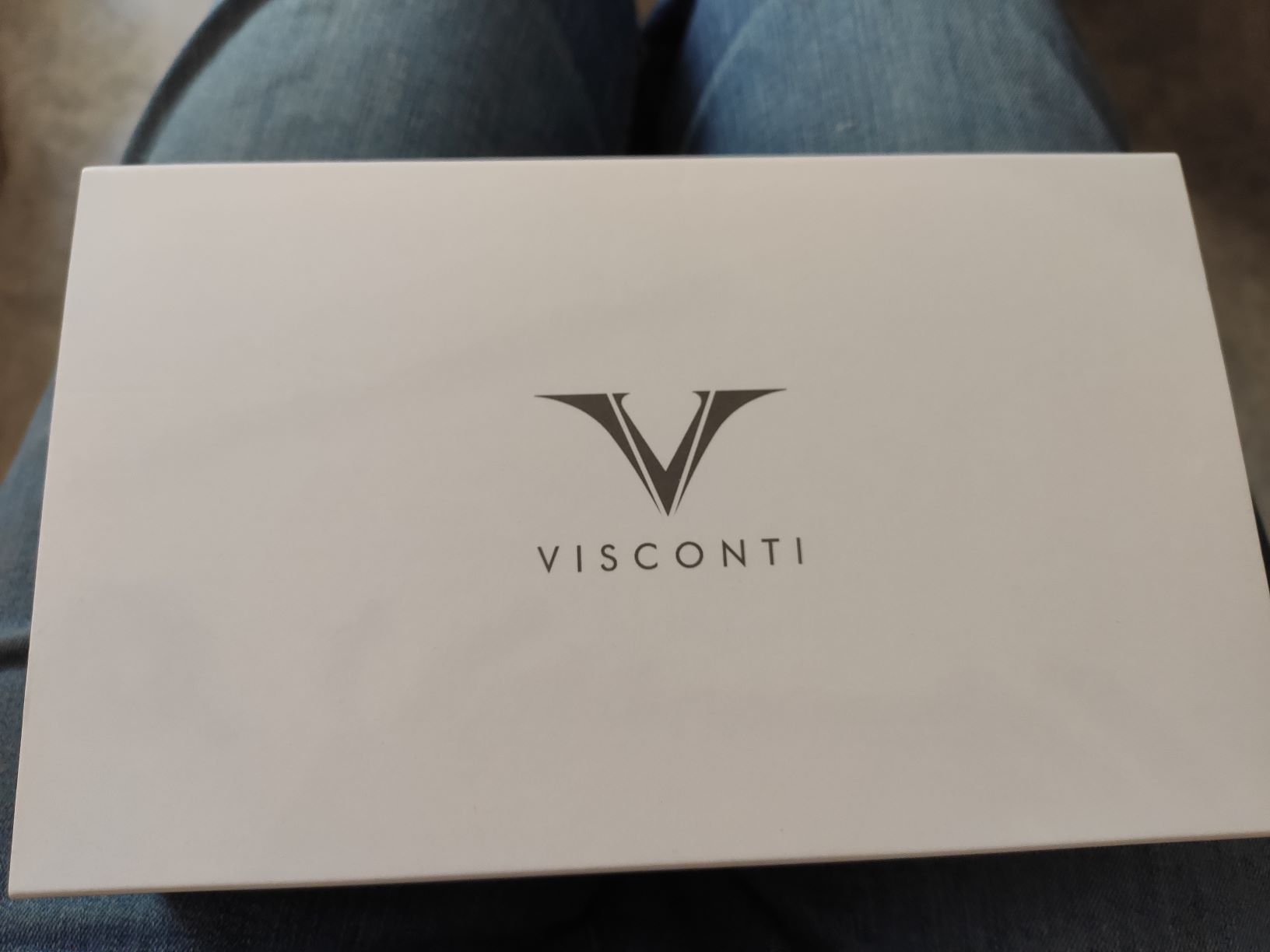 Visconti außenverpackung.jpg